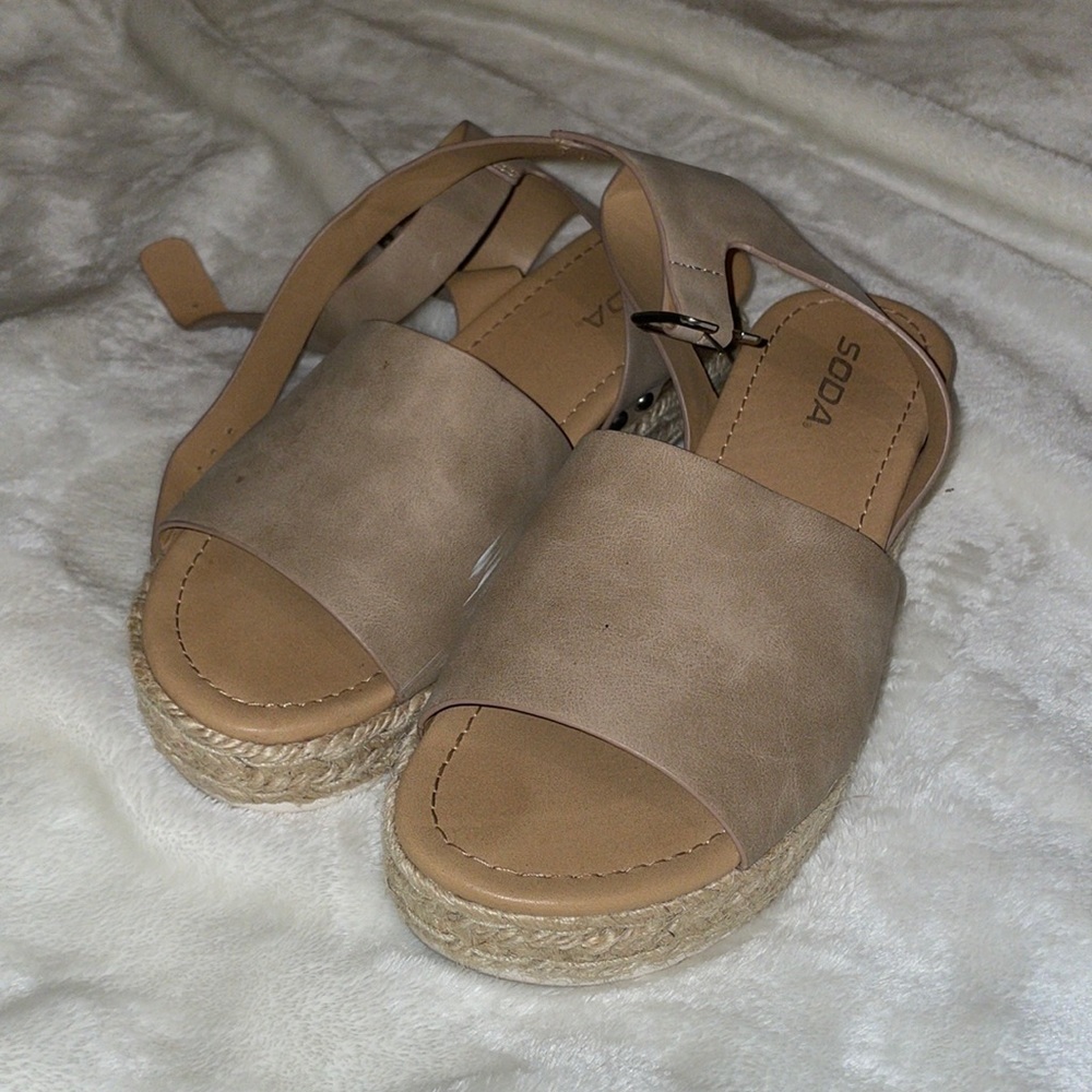 Platform Sandals, light brown (tan) colored. SODA brand